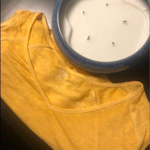 Off shoulder long sleeve.